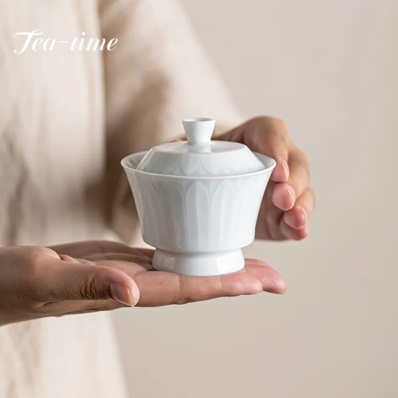 100ml Handmade Lotus Petal High Foot Ceramic Gaiwan Shadow Green Tea Tureen Household Tea Making Cover Bowl Cafes Accessories