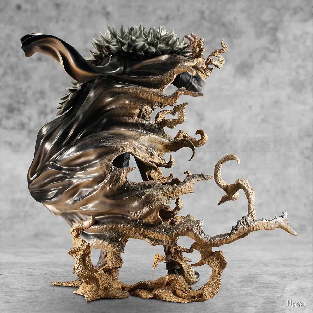 

【In Stock】MegaHouse ONE PIECE Sir Crocodile Figure