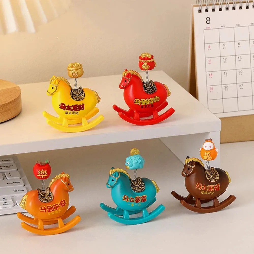 

Мультфильм тряска лошадь слепая коробка мини-фигурка ремесленный предмет миниатюрная фигурка орнамент китайская лошадь талисман фестиваль украшение