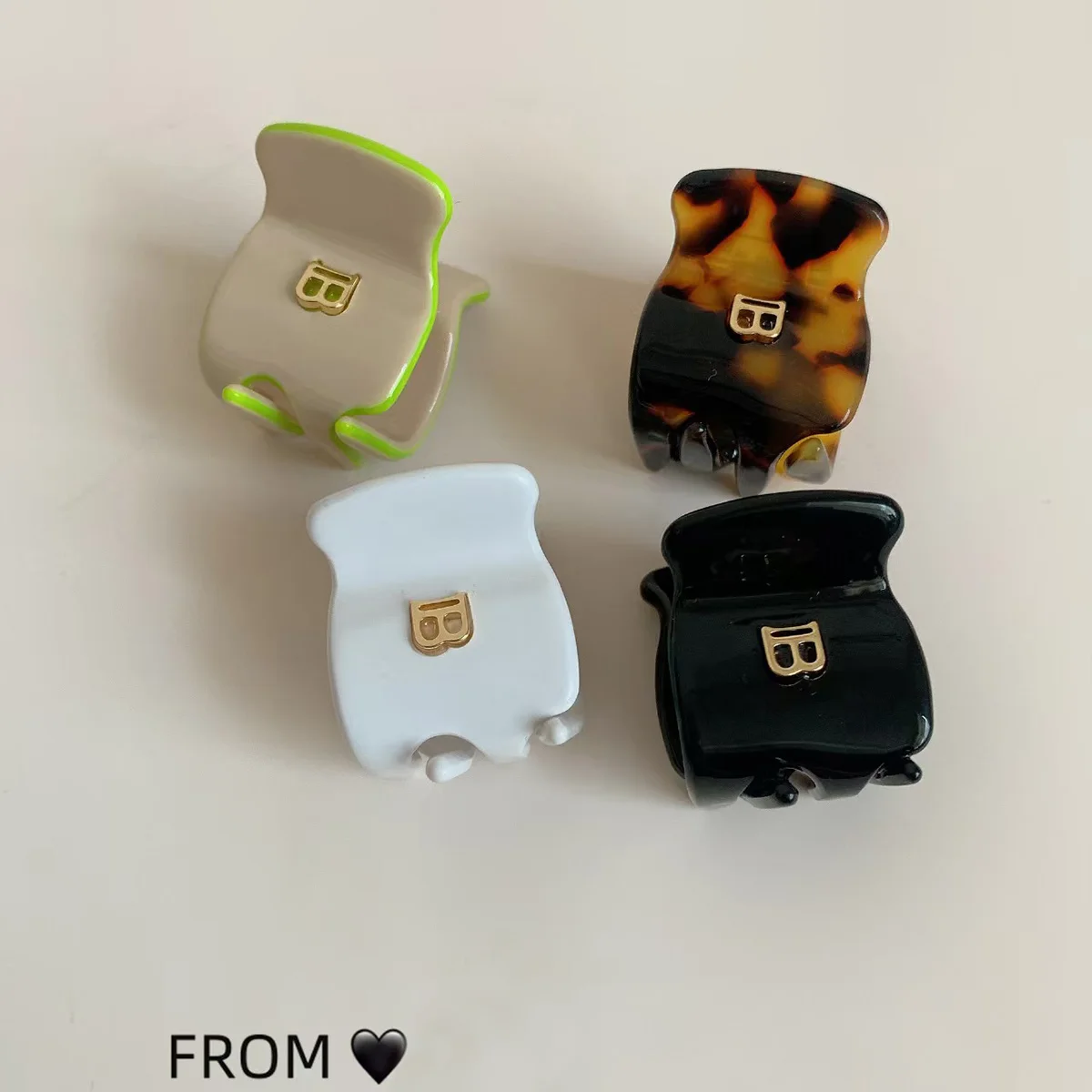 1 Stück Koreanische Version des Trompeten-Buchstaben-B-Haarspangen-Designs, Acetat-Haarklammer für Mädchen, hochwertiges Haar-Accessoire für hohe Pferdeschwänze, Krabben-Haarspange – Detail 1