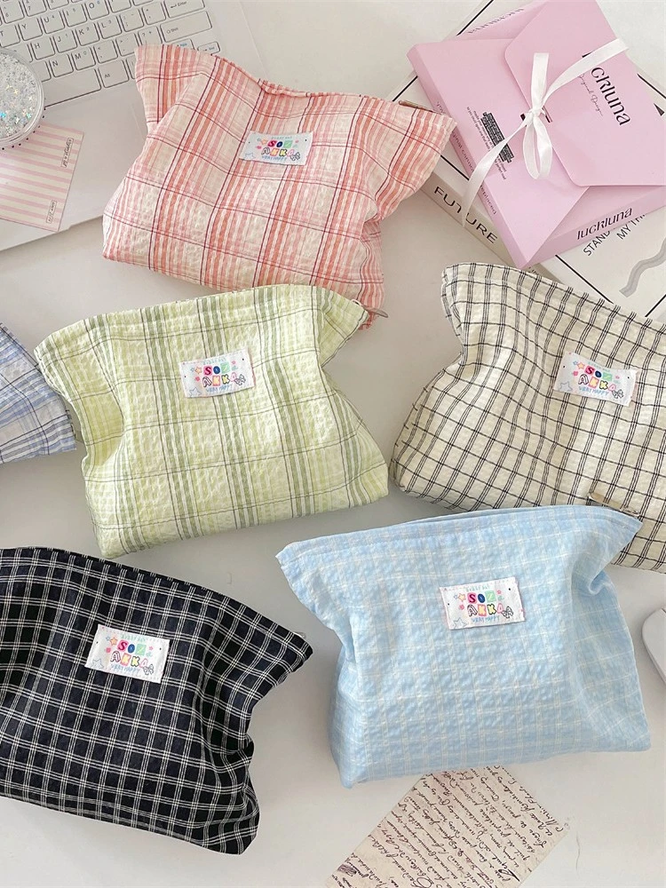 Fresh Plaid Cosmetic Bag Sweet Student Going Out Cosmetic Bag Korean Version Travel Wash Storage Bag