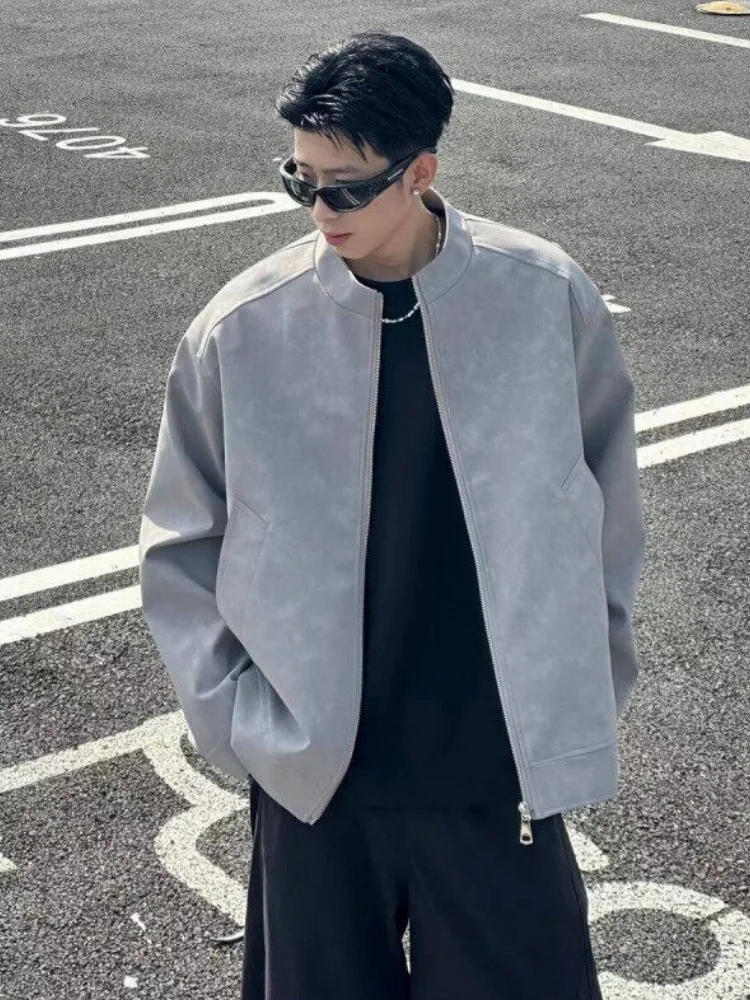 

Мужская демисезонная куртка из искусственной кожи в стиле американского стритстайла с эффектом тай-дай, премиум-класса, с акцентом на плечи, модель Clean Fit