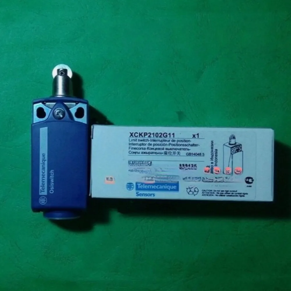 

Новый оригинальный концевой выключатель XCKP2102G11. Быстрая доставка.