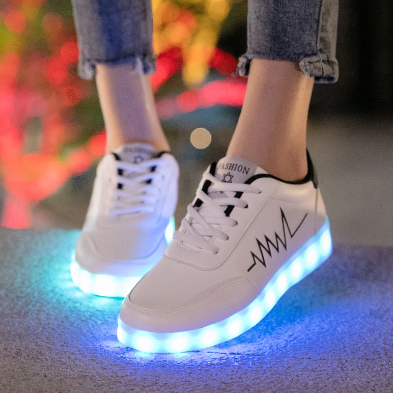 

USB Charged Children‘s Glowing Sneakers Boys Girls Light Up Sole Luminous Shoes Kids Lighted Led Sports Shoes Size 33-46