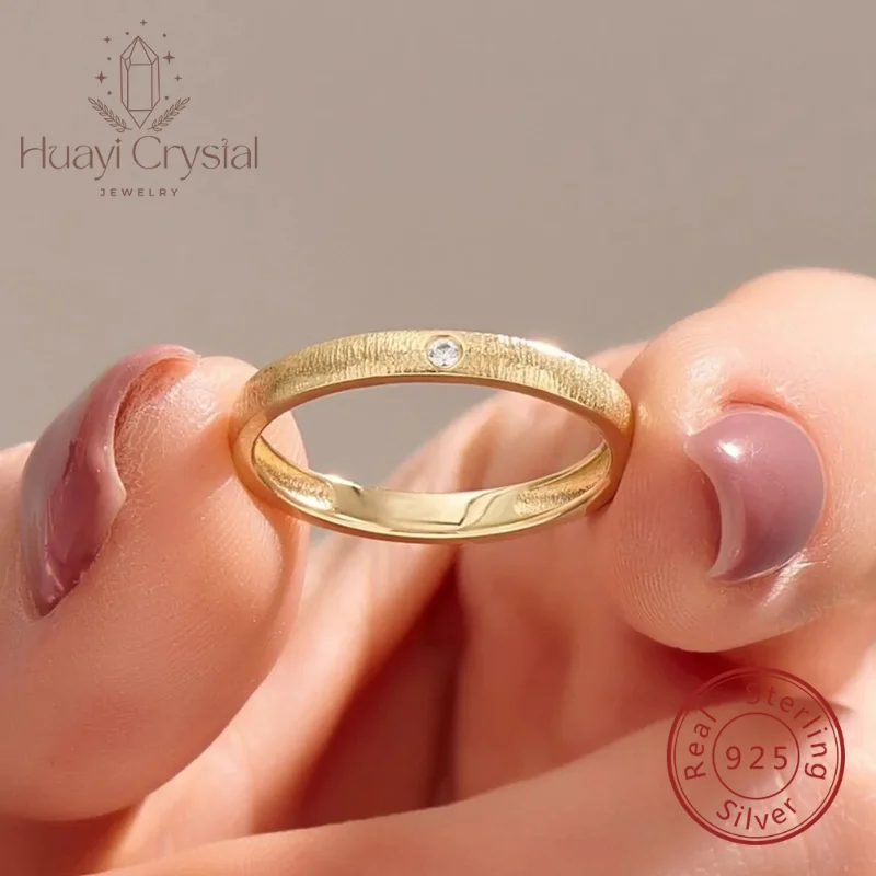 

Кольцо из стерлингового серебра 925 пробы с матовым микроинкрустацией цирконом, простое повседневное мужское и женское кольцо на указательный палец