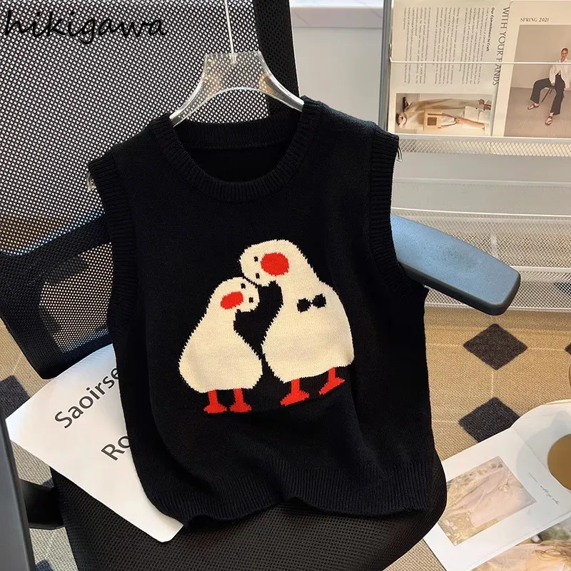 Cartoon Duck Vest Sweater Women Clothing Sleeveless Fashion Casual Tanks 2023 Ropa Mujer Korean Knitting Vintage Crop Tops 7n039