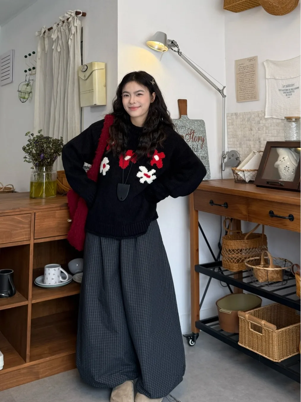 

Ретро-свитер женский свободного кроя с цветочным узором и цветовыми блоками, весна 2026, новинка, круглый вырез, длинный рукав, универсальный повседневный модный топ