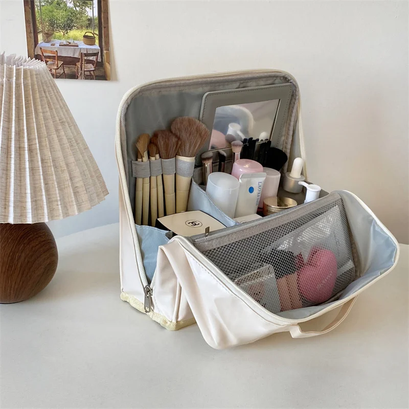 

Standing Makeup Brushes Storage Bags Large Capacity Cosmetic Tools Organizer Bag PU Leather Makeup Case with Double Zipper