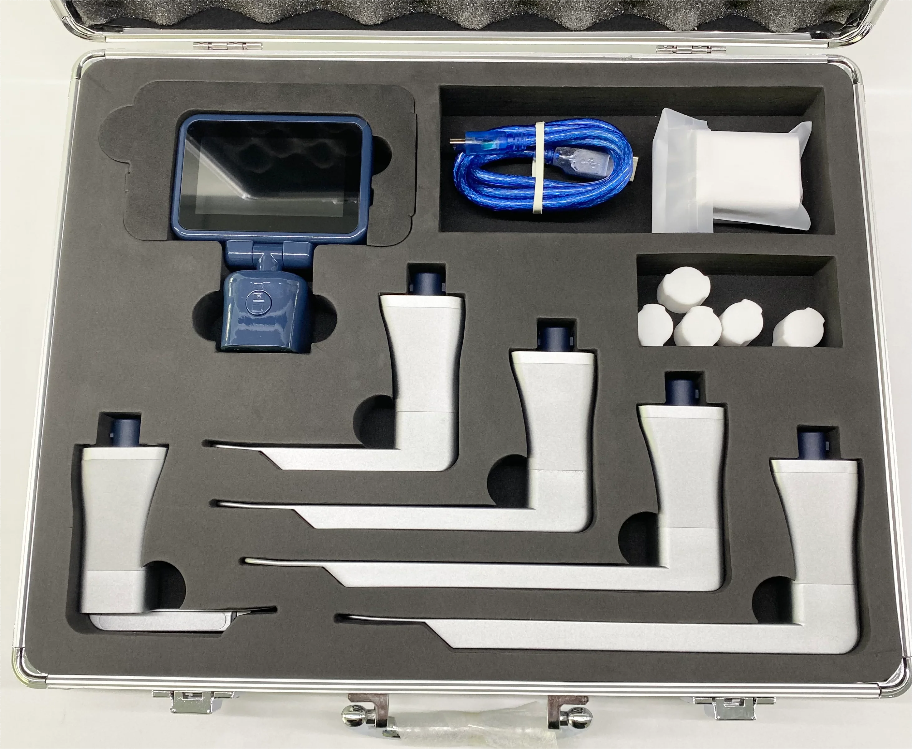 

Grand Veterinary Laryngoscope 3.2 Inch - Portable Pet Airway Intubation Tool For Small Animals, Cats, Dogs