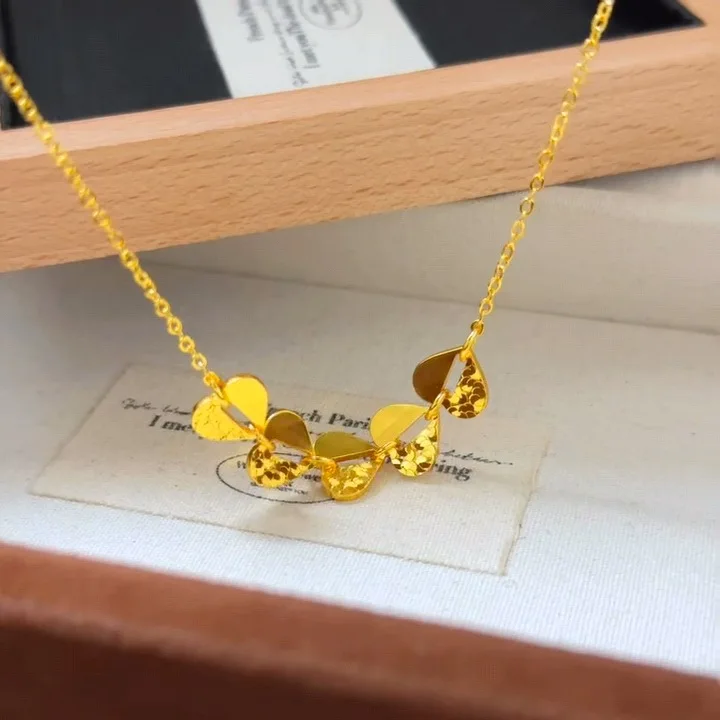 

Fashion18 Kt Gold Color Love Herat Shape Necklace for Women Girl Shiny Chain Birthday Valentine's Day Fine Jewelry Gifts