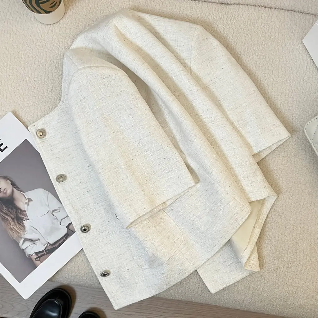 

Бежевый женский пиджак с короткими рукавами, элегантный стильный французский легкий топ в зрелом стиле, тонкий новый маленький ароматный топ