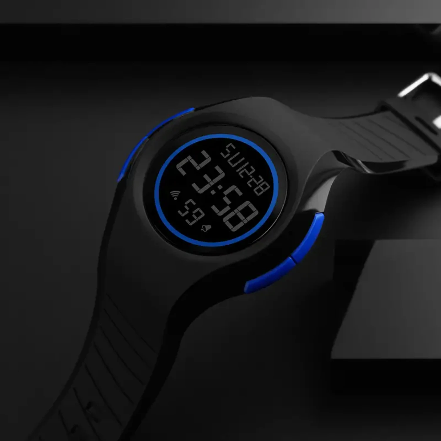 

SKMEI Christmas Men's Stylish and Luminous Round Silicone Quartz Electronic Watch - Festive Holiday Timepiece for Fashionable Gu