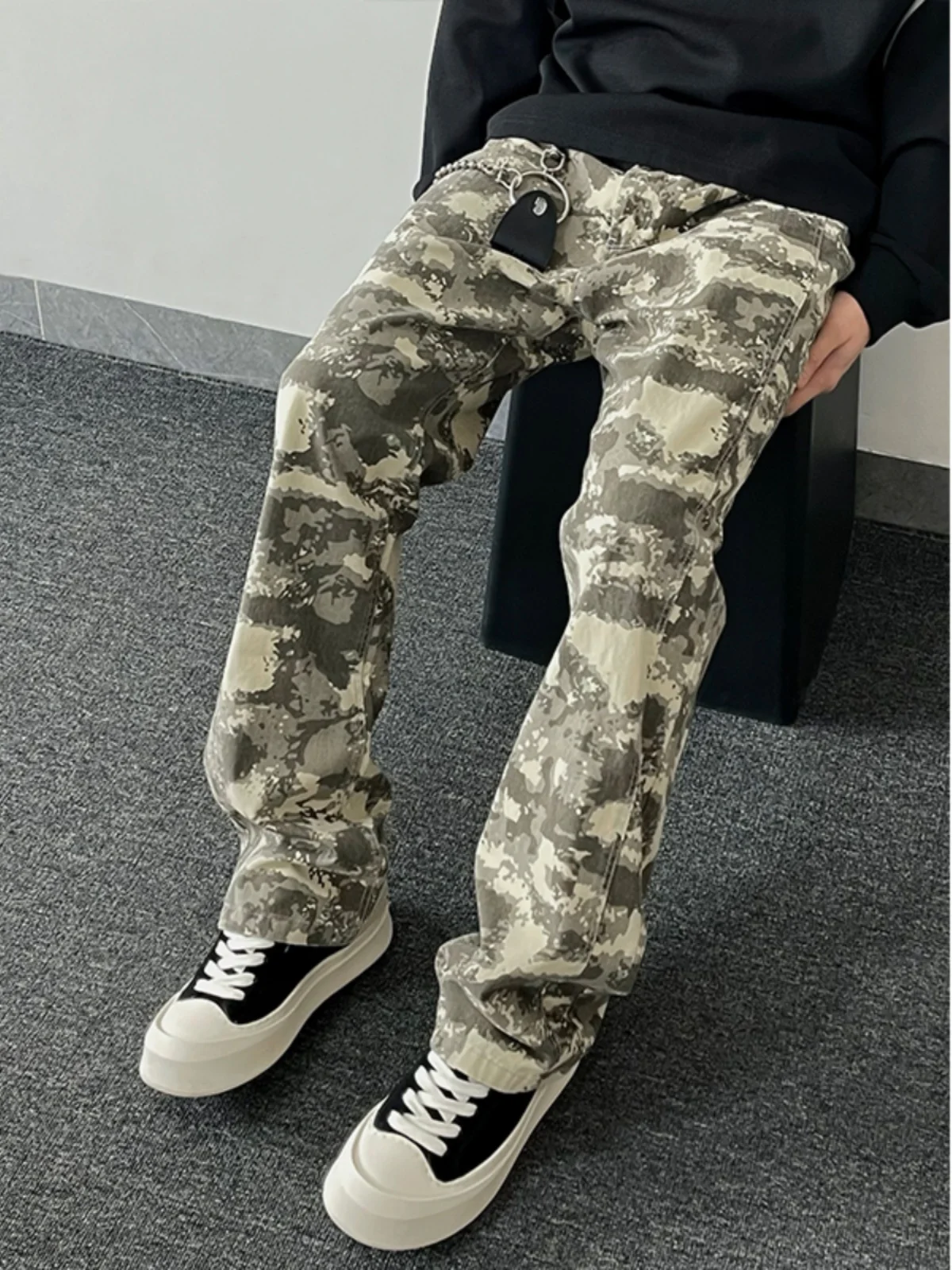 

Retro American Vibe Camouflage Jeans Men's Trendy High Waist Straight Leg Bell Bottom Workwear Denim Pants Youth Fashion