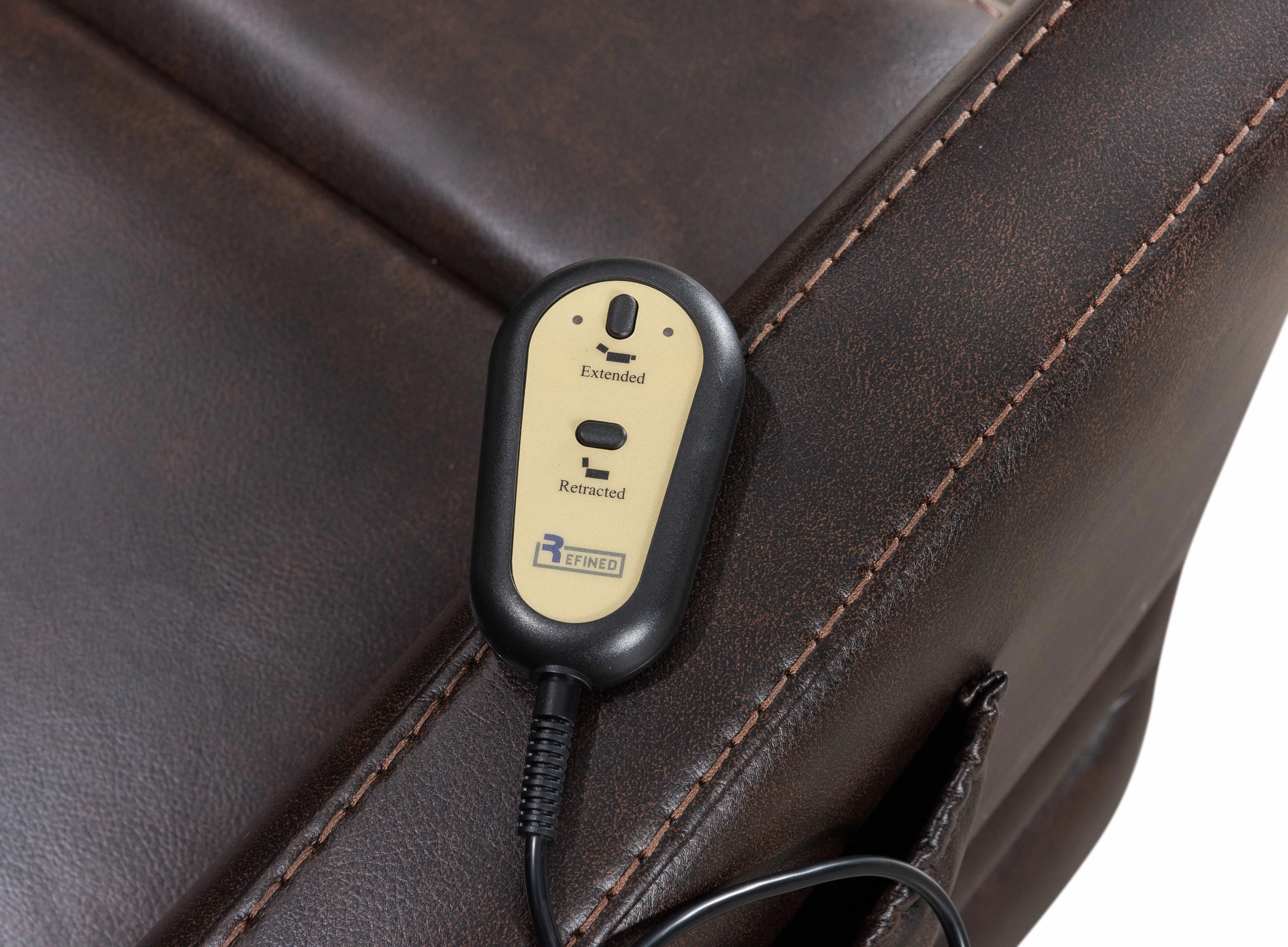 أريكة كرسي بإطار خشبي على الطراز الحديث مع تنجيد من الجلد الطبيعي بلون مخصص لاستخدام غرفة المعيشة لكبار السن #3