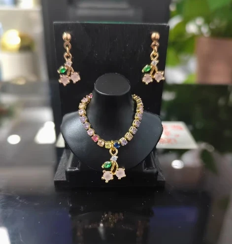NONE 1:6 Puppe Mini Schmuck Ohrring Halskette Set für Puppe dekorativ, Miniatur Kristall Diamant Halskette Ring Puppe Geschenk Zubehör 4