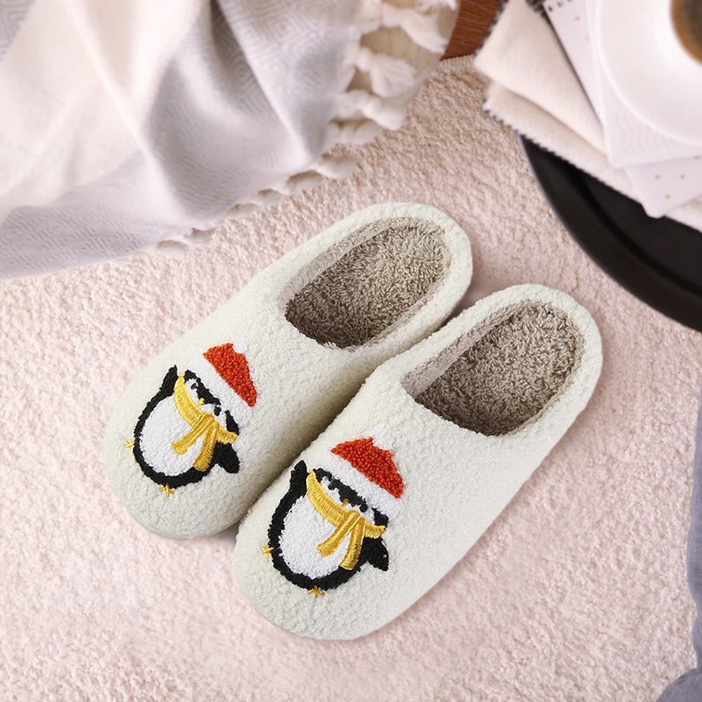 

Christmas Plush Closed Toe Slippers Anti Slip Penguin Slippers Flat Thermal Slippers Comfortable Cute Household Supplies
