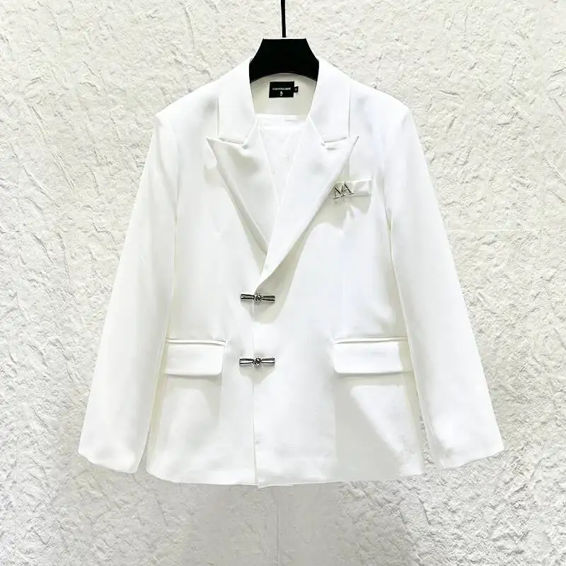WVGA Spring Autumn New Men High-end Light Luxury Minimalist Style Niche Casual Blazer Unique Design Metal Buttons Jackets W26276
