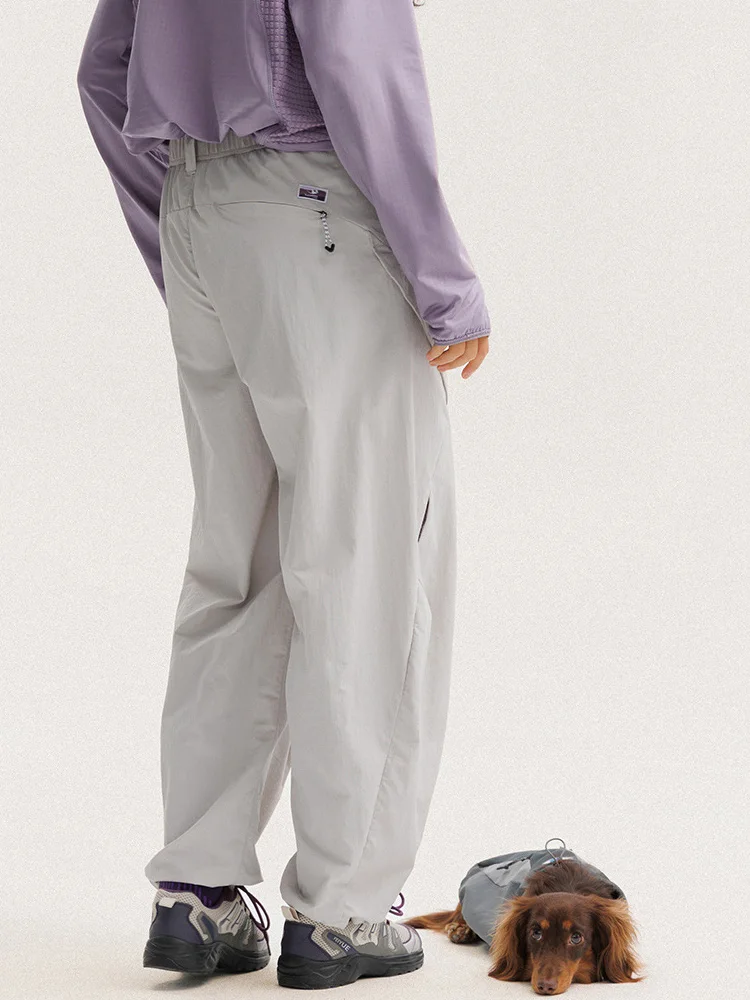 กางเกงขายาวลำลองแบบสปอร์ตสำหรับผู้ชายและผู้หญิง น้ำหนักเบา กันน้ำ แห้งเร็ว เหมาะสำหรับกิจกรรมกลางแจ้ง เดินป่า สไตล์เทคแวร์ ทรงหลวม