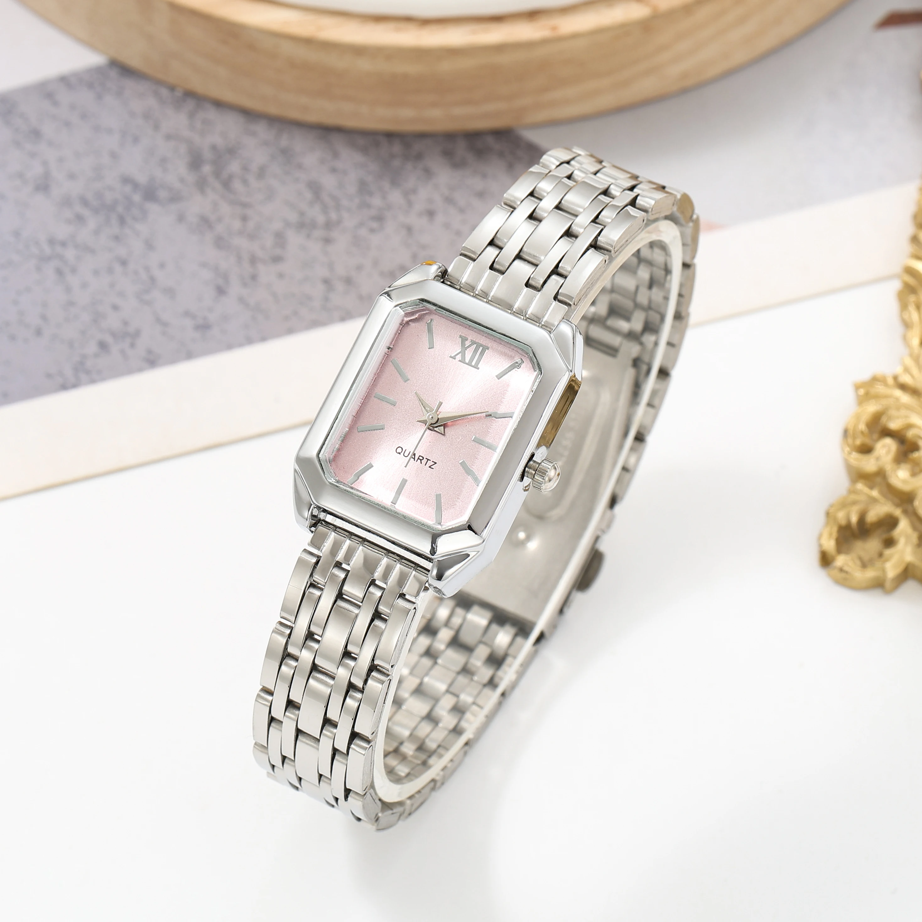 Versatile and Simple Women's Square-Shaped Ins-Style Steel Band Quartz Watch, Stylish and Fashionable Bracelet Watch Set image 2