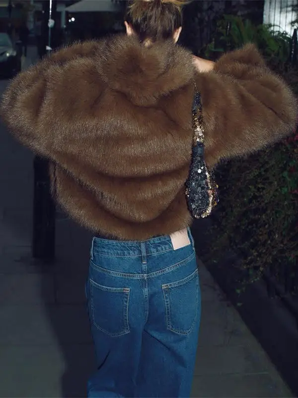 Ecologico Pelliccia Artificiale Lungo Colletto Sve Casual Jaet da Donna Inverno Nuovo Sle Or Capispalla 25-29 Anni