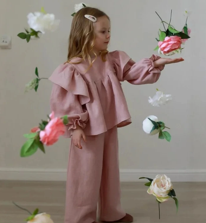 Children Two Piece Set 2026 New Russian Spring and Autumn Girls Linen American Ruffle Blouse Nine Leg Pants