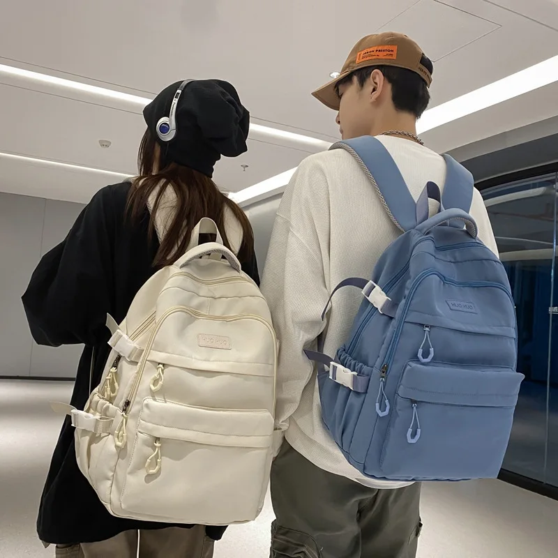 

Практичный, универсальный минималистичный рюкзак большой вместимости для пар, студентов и путешественников.