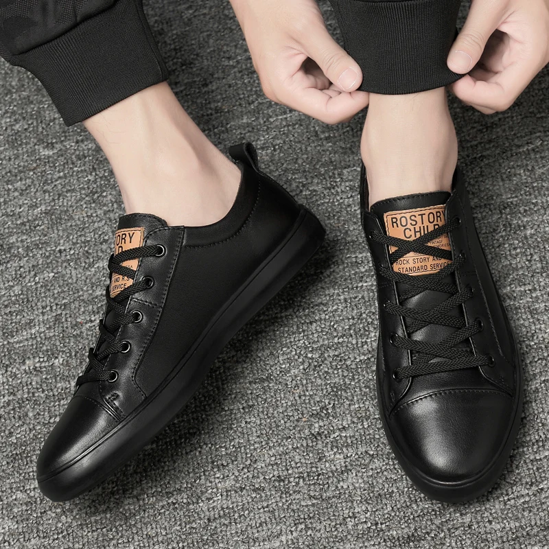 Men Little White Shoes 2024 New Lace-up Simple and Fashionable Casual Sneakers Versatile Leather Shoes Elevated Male Board Shoes