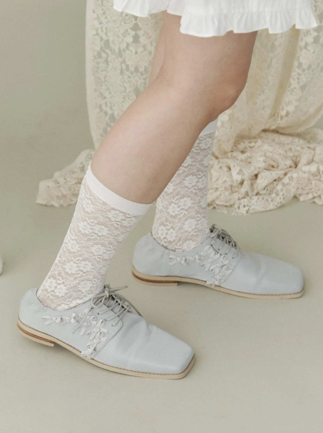 ultra-sweet-mary-jane-shoes-satin-bow-lace-up-front-japanese-style-fashionable-flat-heel-deep-mouth-square-head-women's-shoes