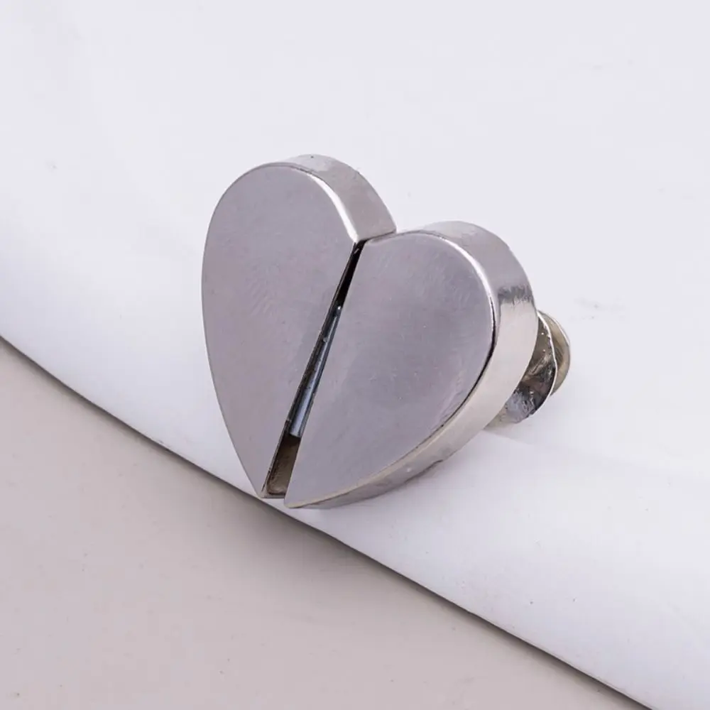 1/2/4Pcs Punch-free Heart Shaped Magnetic Curtain Button Detachable Light-proof Drapery Clips Simple Curtain Ties for Home