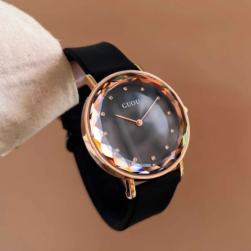 

Elegant Women'S Wristwatch, Fashionable New Style, Trendy Silicone Diamond-Shaped Women'S Watch, Stylish Quartz Wristwatch.