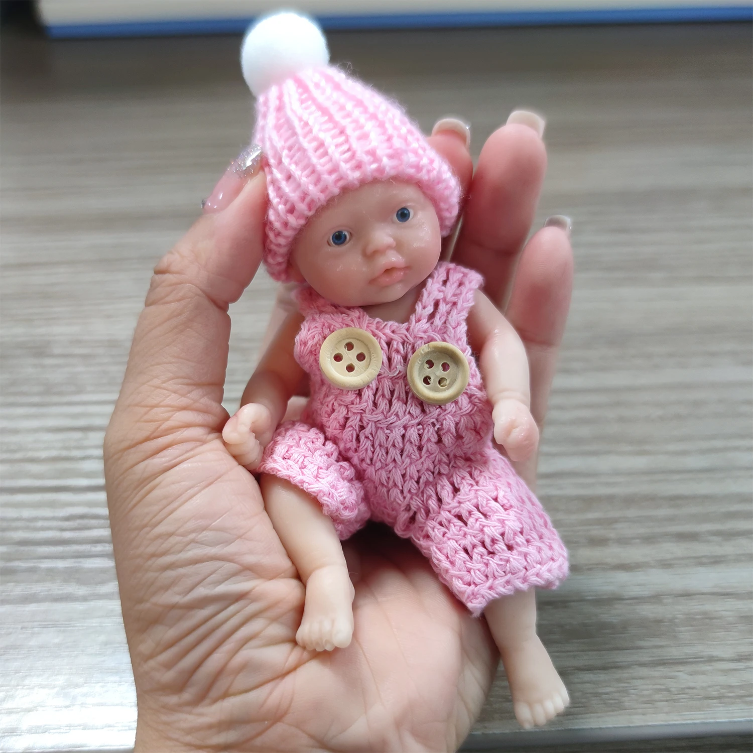 Mini Reborn Baby Dolls Sleeping Silicone Full Body Girl 4.5 Inch Miniature Babies with feed Accessories for Christmas Gift Kids