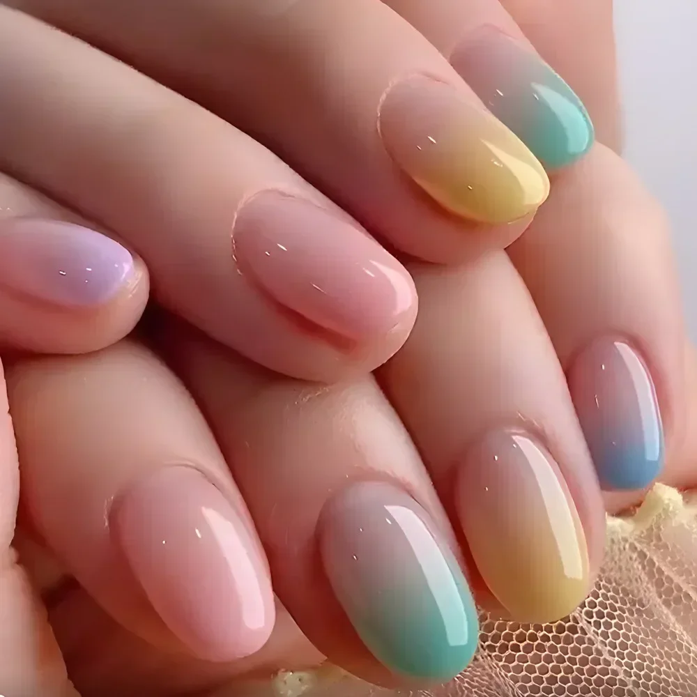 24Pcs Short False Nails French Gradient Pink Fake Nails Almond Press on Nails Coffin Full Cover Nail Tips Detachable Manicures