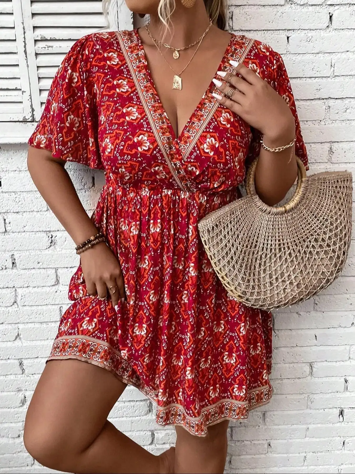 【Plus Size】 Kombinezon z kwiatowym nadrukiem i dekoltem w szpic, kombinezon z krótkim rękawem w stylu boho na wakacje na plaży, odzież damska plus size dla Su