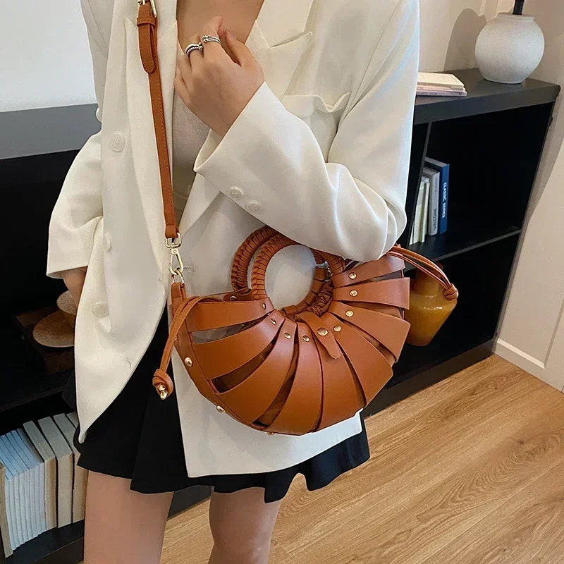 sac-bandouliere-decontracte-pour-femme-au-design-classique-sac-a-main-tendance-pour-femme-sac-a-bandouliere-populaire-avec-chaine-pour-l'exterieur