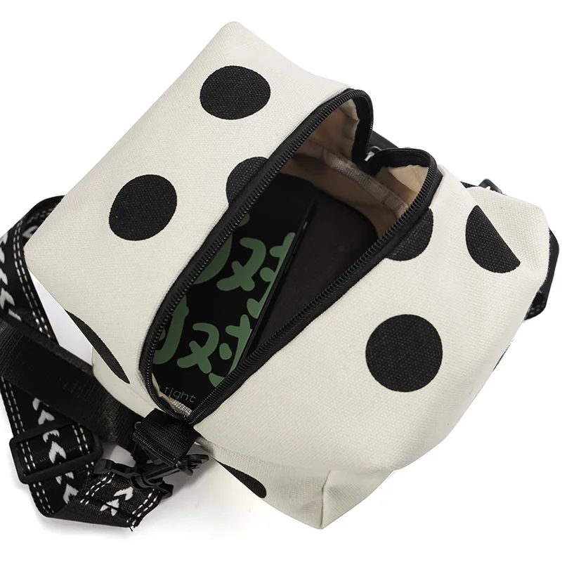 VC Trend Streetwear Dice Shoulder Bag Man Hip Hop Youth Unique Style Small Sling Bag Messengers Bags for Men Mens Satchel Purse