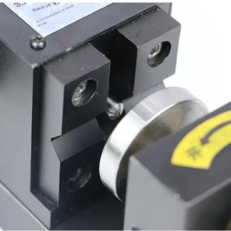 

Portable Manual Hardness Tester High Precision for Accurate Measurement of Hardness in Small Thin Metal Parts