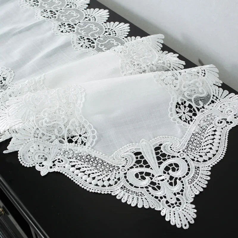 Table Runner White Dining Tablecloth 40*200cm Runners Wedding Party Linen American Embroidered Dust Cover Towel Home Decoration