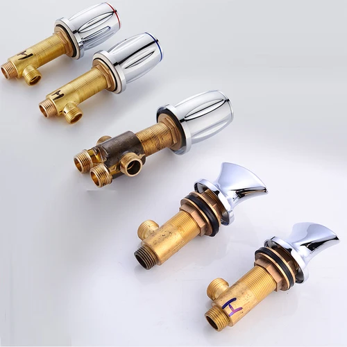 Imagen 1 del producto BAKALA Bañera de latón cromado Válvula de control de agua fría y caliente Grifo Baño Ducha Mezclador Bañera Juego de 3 piezas Válvula de conmutación