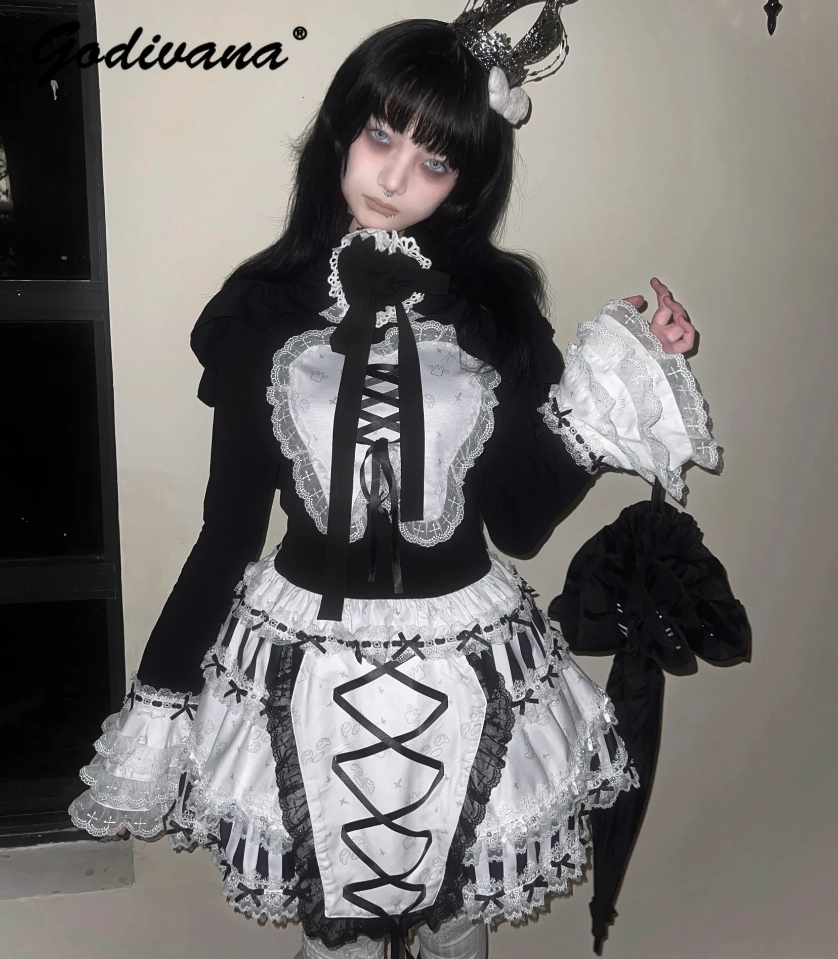 

Original Subculture Strap Lace Black and White Ji Sleeve Waist Tight Top T-shirt Cute Rabbit Ear Culottes Women's Goth Pants Set