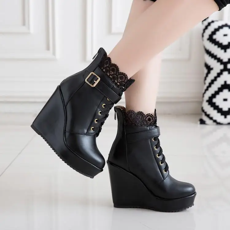 

New Women's Motorcycle Boots Leather Winter ladies Boot Sexy Stylish Lady Lace Ankle Shoes High Heel Platforms Sexy Boots Buckle