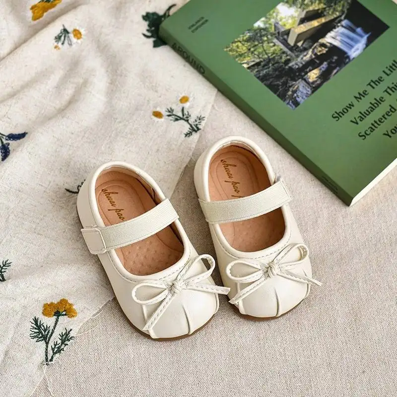 2026 Spring and Autumn New Cute and Sweet Bow Princess Shoes for Female Babies Comfortable and Breathable Walking Shoes