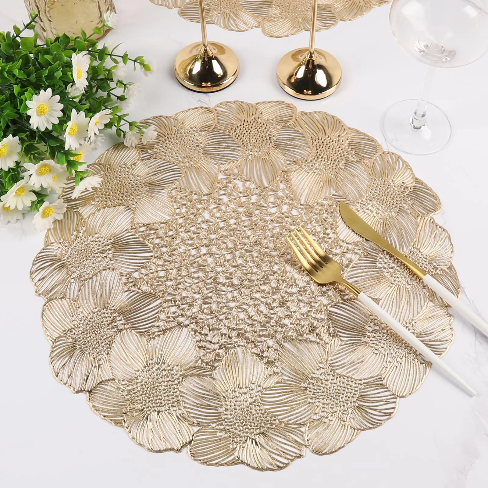 Round Placemats for Dining Table Set of 6 Pressed Vinyl Metallic Place Mats Table Mats for Wedding Anniversary Party Decoration