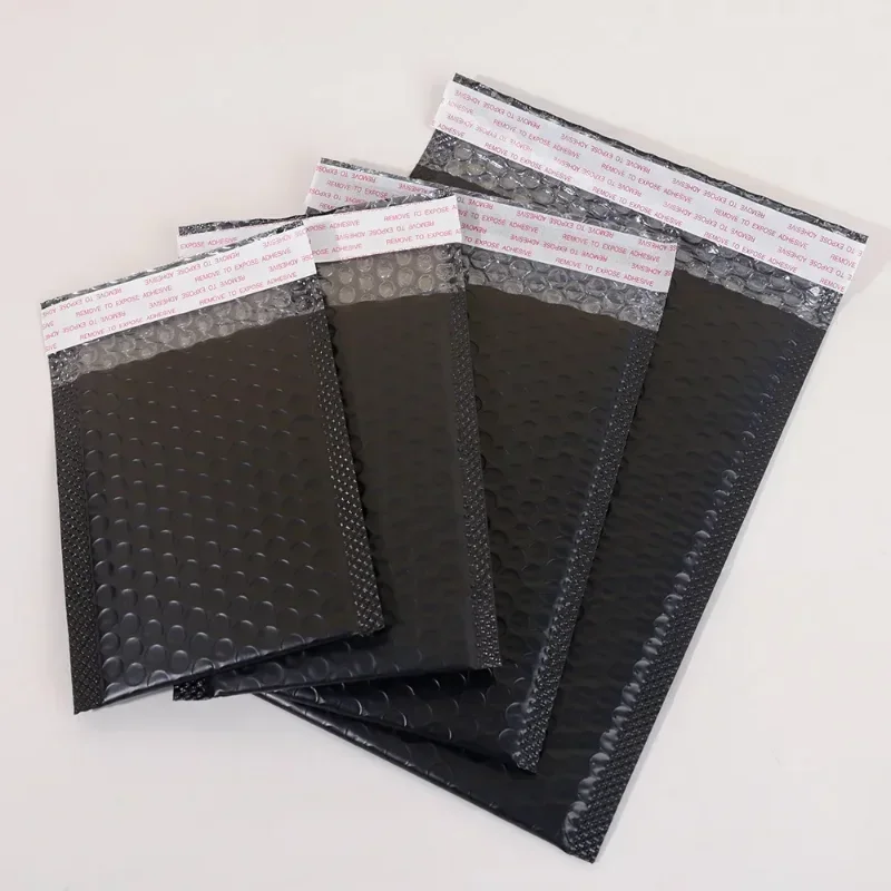 Auto Selo Acolchoado Bubble Mailers, Pacote de Envio Saco, Envelopes De Bolha Impermeável, Branco, Preto, Rosa, 18x23cm, Atacado, 10-50Pcs