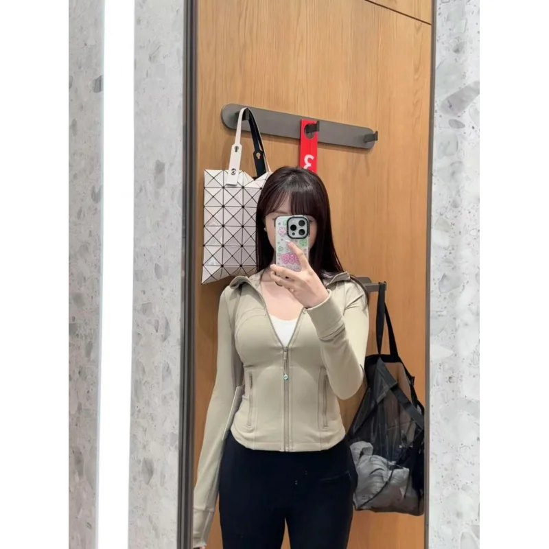 

Women sport jacket fashion tight-fitting sportswear coat training running gym yoga solid color cardigan