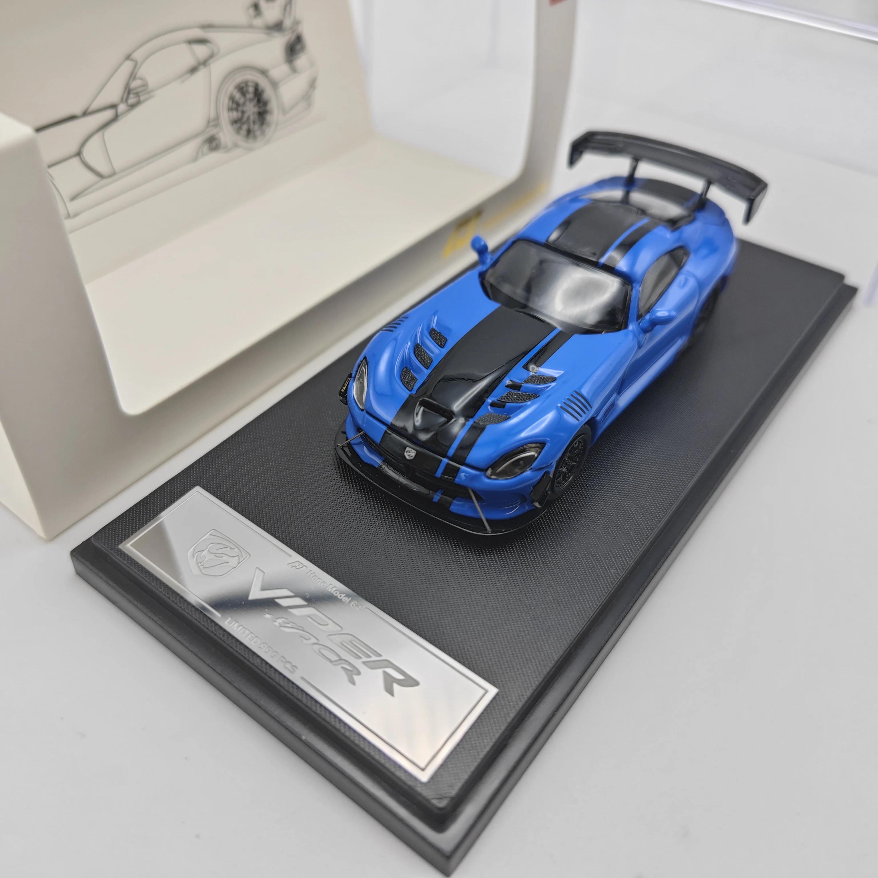 

Hone Model 1:64 Viper ACR Mk3 Alloy Car Diecasts & Toy Vehicles Car Model Miniature Scale Model Car Toys For Children