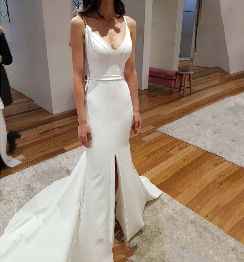 Robe de Mariée en Satin Simple et Moderne, Col en V, lèvent, Plis Formel, Patients, Traîne de Balayage, 2024