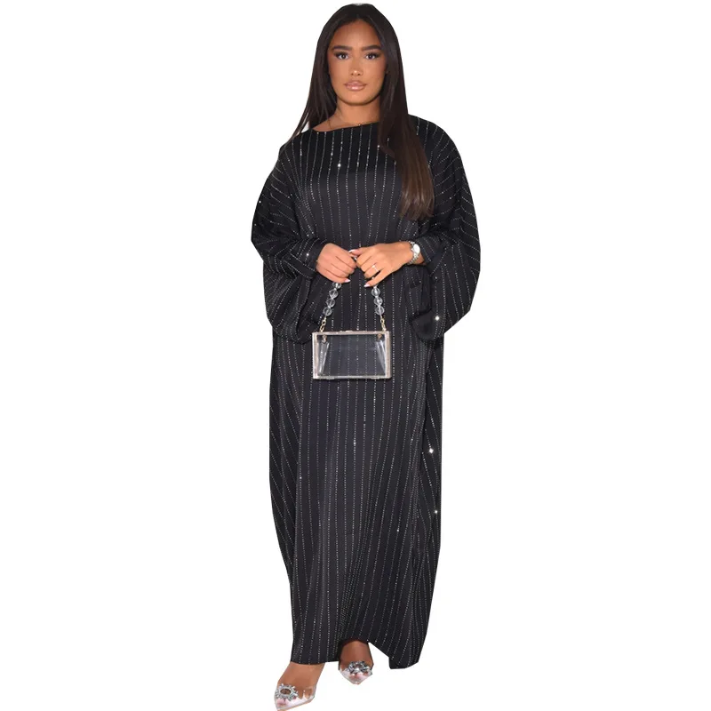 Middle Eastern Muslim Elegant Long-sleeved Dress with Ironing Diamond Pullover Long Abaya Women's Clothing Dubai Gowns