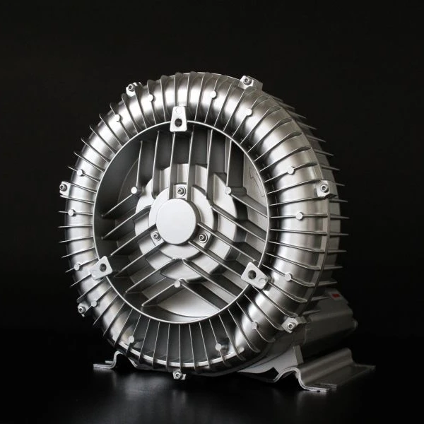 

Однофазный промышленный кольцевой вентилятор мощностью 3HP.