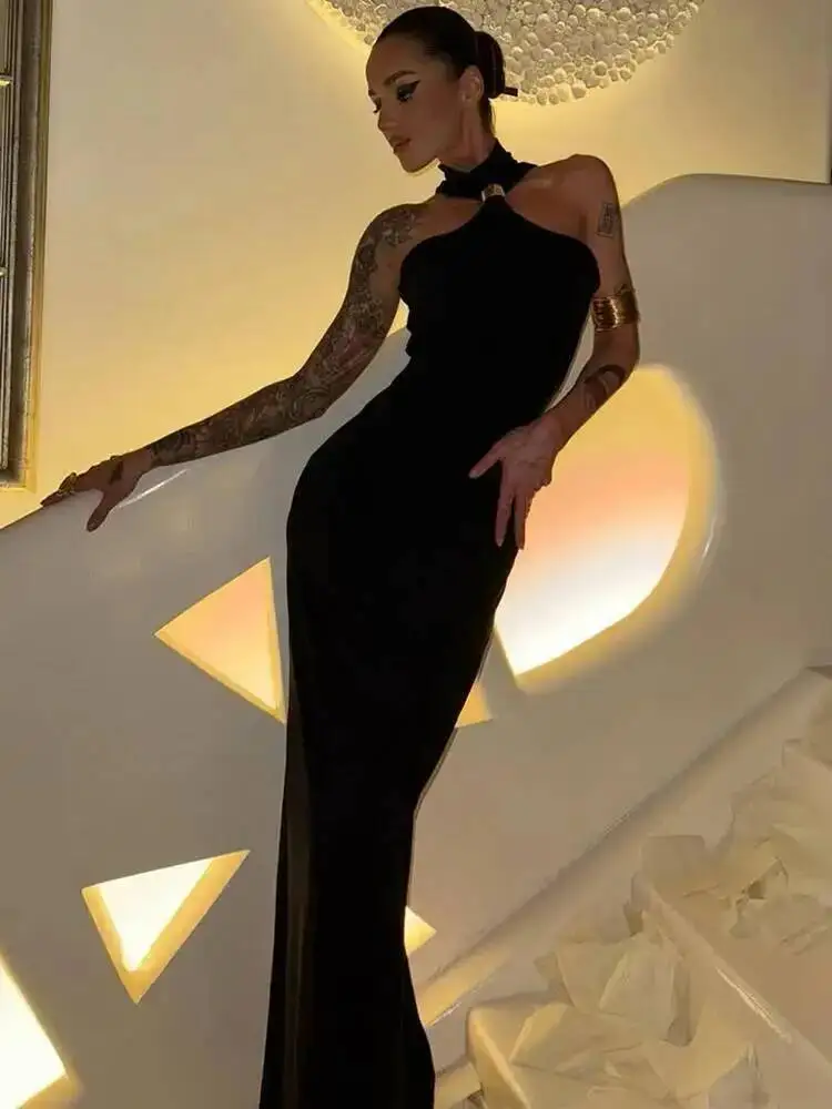 Coltrui Off-shoulder Sexy Gebreide Maxi Jurk Voor Vrouwen Jurk Metalen Gesp Strapless Mouwloze Hoge Taille Gebreide Jurk OMWW