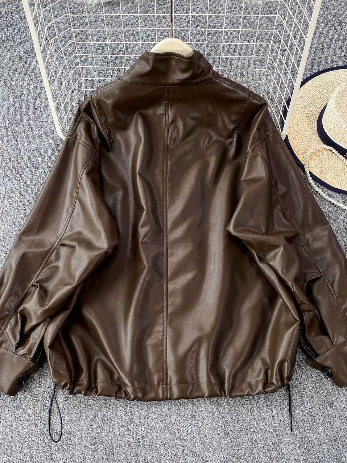 ملابس خارجية فضفاضة للسيدات من الجلد البني لراكبي الدراجات النارية من Jaet مقاومة للرياح وياقة واقفة مناسبة لملابس الشارع للخريف والشتاء